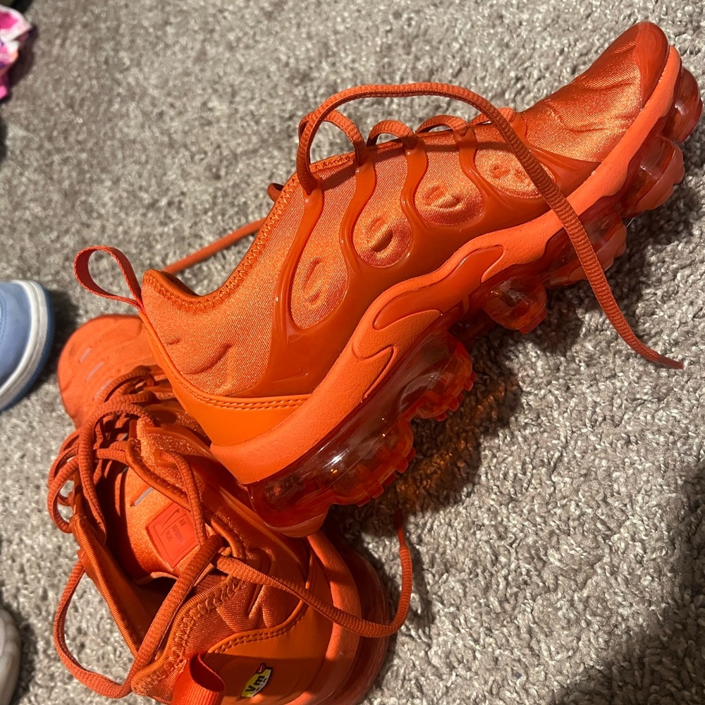 Nike VaporMax Plus Red